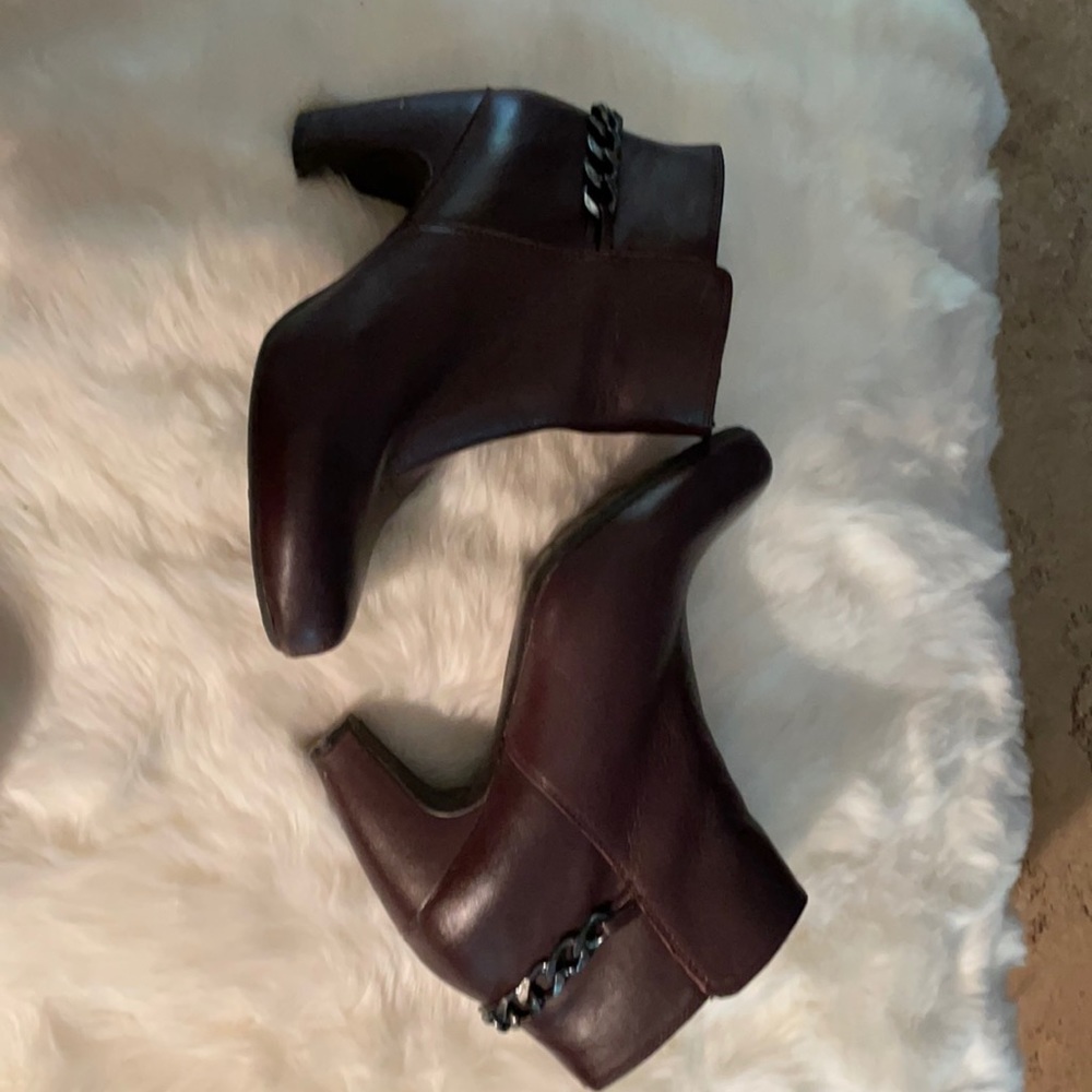Easy Spirit, size 7 ankle boots, burgundy